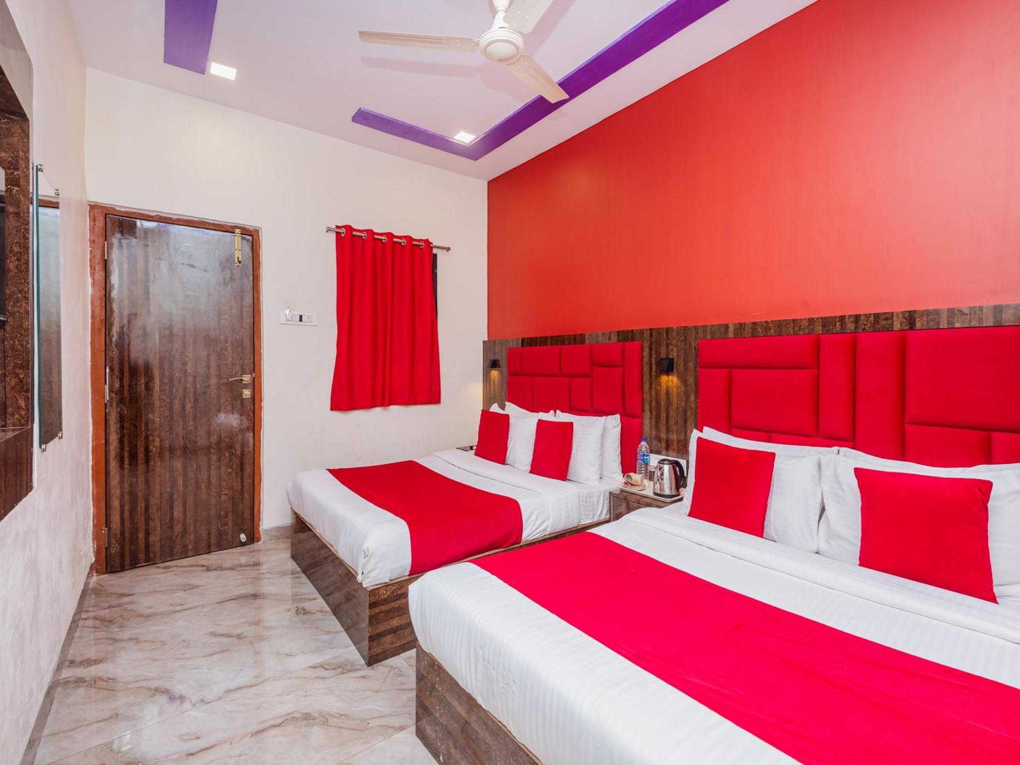 Hotel Priceless Suite Bombay Exhibition Centre Goregaon West Мумбаи Экстерьер фото