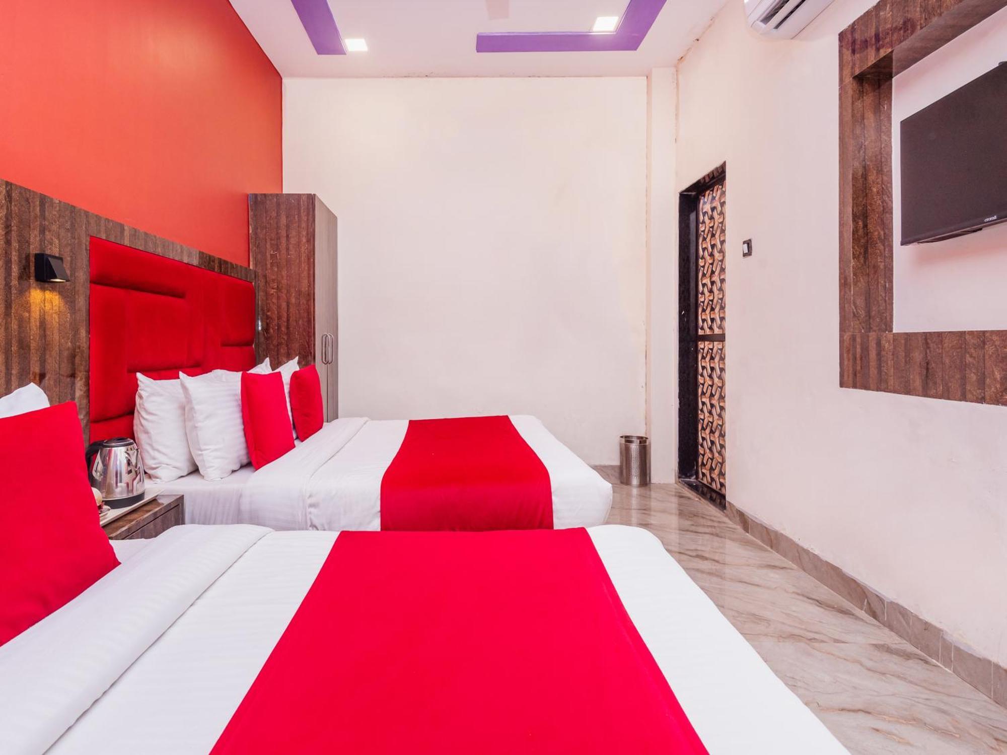 Hotel Priceless Suite Bombay Exhibition Centre Goregaon West Мумбаи Экстерьер фото